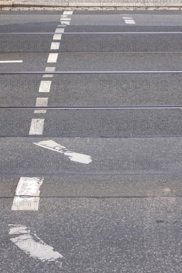 Road markings, renovation requirements, Germany