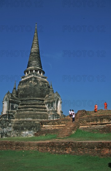 People, monks, girls, chedi at Wat Phra Si Sanphet, Ayutthaya, Thailand, December 2002, vintage, retro, old, historical