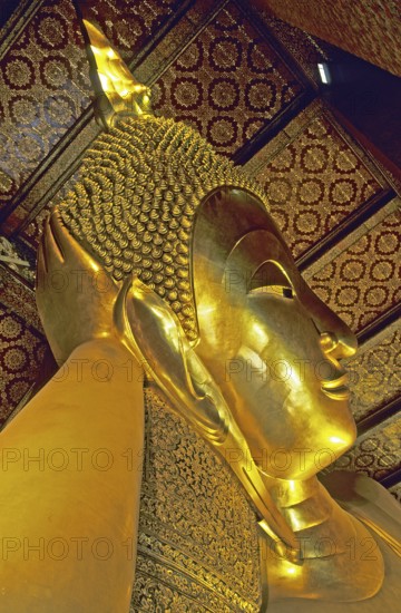 Head, reclining Buddha in Wat Pho, Bangkok, Thailand, December 2002, vintage, retro, old, historic