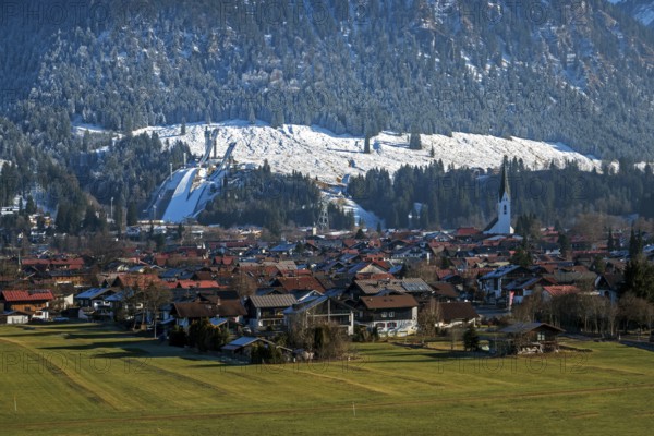 View of Oberstdorf, back left Orlen Arena ski jumping hills, Oberstdorf, Oberallgäu, Allgäu, Bavaria, Germany