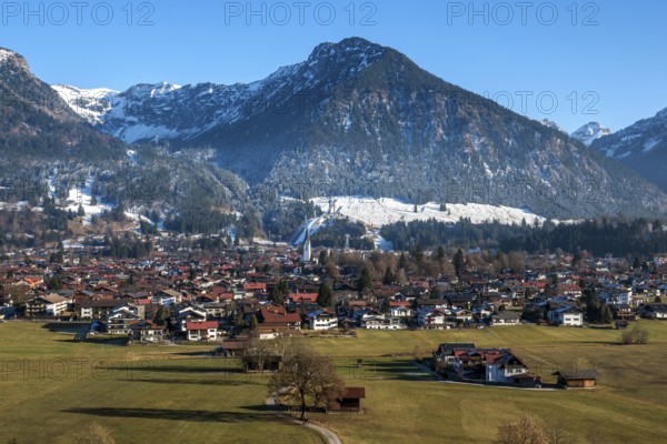 View of Oberstdorf, Schattenberg and Orlen Arena ski jumping hills, Oberstdorf, Oberallgäu, Allgäu, Bavaria, Germany