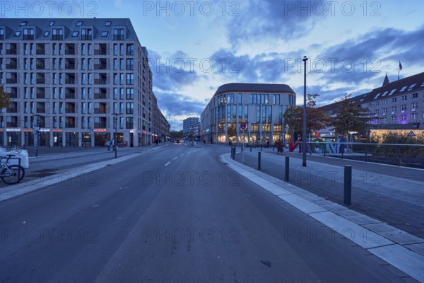 General architecture, commercial building, modern architecture, street, lantern, barrier bollard, evening blue hour, blue evening sky, cumulus clouds, intersection Andreas-Gayk-Straße, Holstenbrücke and Berliner Platz, Kiel, state capital, district-free city, Schleswig-Holstein, Germany