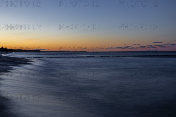 Groothing in the sea, sunset, long exposure, Zingst, Fischland-Darß-Zingst, Western Pomerania Lagoon Area National Park, Mecklenburg-Western Pomerania, Germany
