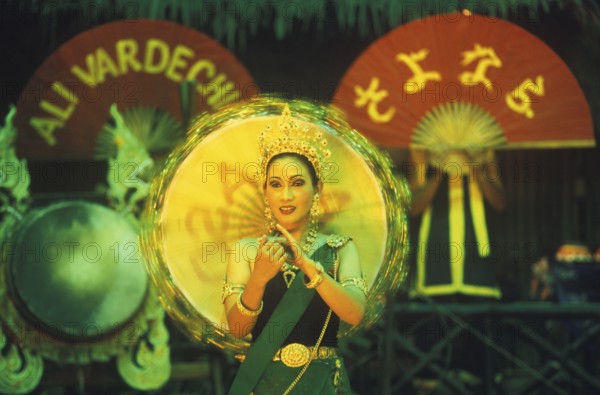 Traditional dance, parasol, Ko Phuket, Thailand, December 2002, vintage, retro, old, historical