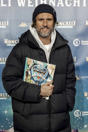 Tom Beck at the premiere of the 21st Original Roncalli Christmas Circus Berlin at Berlin's Tempodrom on 19.12.2025
