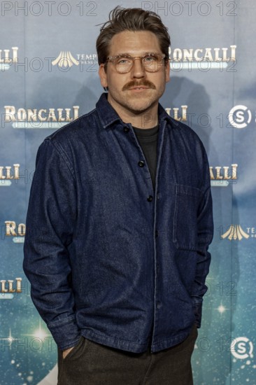 Hanno Koffler at the premiere of the 21st Original Roncalli Christmas Circus Berlin at Berlin's Tempodrom on 19.12.2025