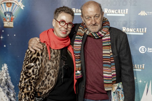 Leonard Lansink with woman Maren Muntenbeck at the premiere of the 21st Original Roncalli Christmas Circus Berlin in Berlin's Tempodrom on 19.12.2025