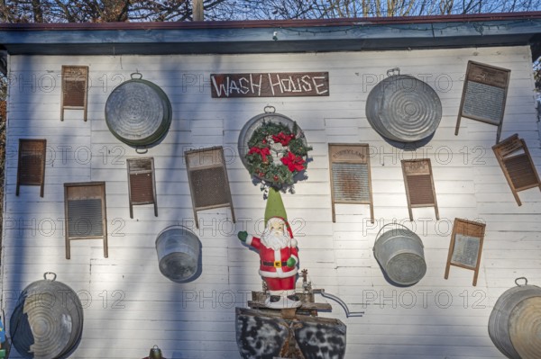 Freeport, Ohio - A wash house decorated with buckets and washboards, plus a few Christmas decorations