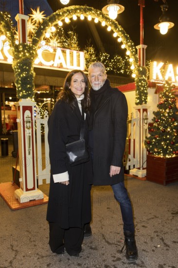 Bettina Zimmermann and Kai Wiesinger at the premiere of the 21st Original Roncalli Christmas Circus in Berlin's Tempodrom on 19.12.2025