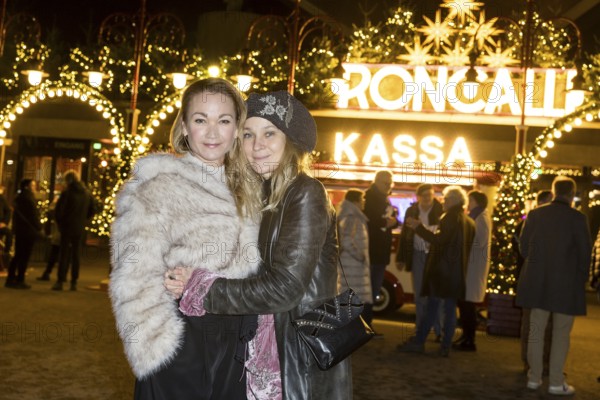 Lisa Maria Potthoff and Jeanette Hain at the premiere of the 21st Original Roncalli Christmas Circus in Berlin's Tempodrom on 19.12.2025