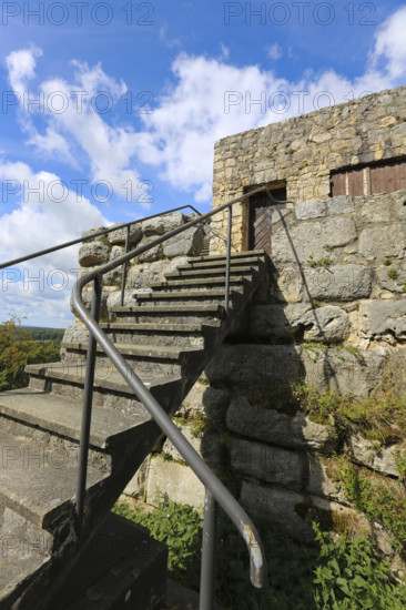 Castle ruins of Hohengundelfingen, ruins of a medieval hilltop castle, former headquarters of the free noble family of Gundelfingen, Treppe, Gundelfingen-Münsingen, Lautertal, Swabian Jura, Reutlingen district, Baden-Württemberg, Germany