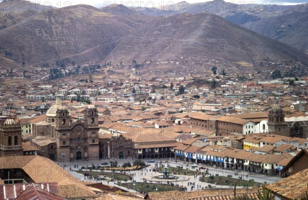 Placa de Armas, Cusco, Andean Highlands, South America, September 1997, vintage, retro, old, historic