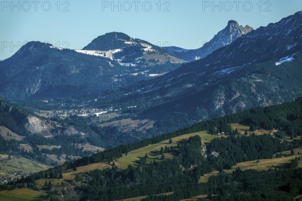 View from Bolsterlanger Horn to mountains of the Allgäu Alps, Bolsterlang, Oberstdorf, Oberallgäu, Allgäu, Bavaria, Germany