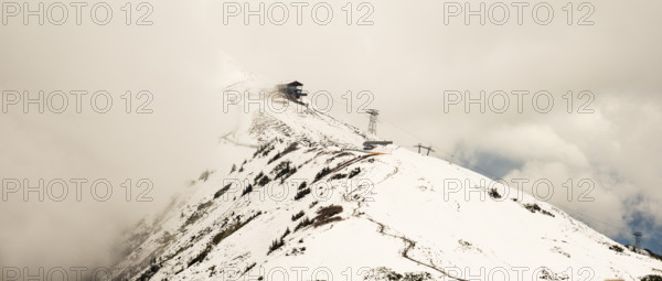 Another onset of winter in May, hiking trail from the Kanzelwandbahn mountain station to the Fellhorn, Allgäu Alps, Bavaria, Germany