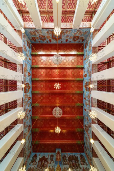 Frog's-eye view: Ubosot (ordination hall) with columns (Sao) and richly decorated ceiling (Phra Phimarn) and crystal chandeliers, Rattanakosin architecture (Bangkok style), Wat Chana Songkhram, Phra Nakhon, Bangkok, Thailand