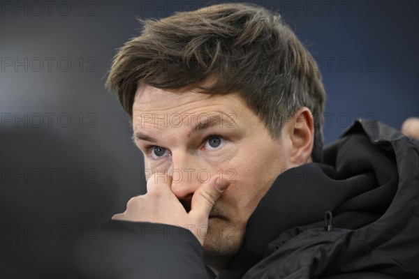 Coach coach Merlin Polzin Hamburger SV HSV portrait thoughtful gesture gesture touching the nose PreZero Arena, Sinsheim, Baden-Württemberg, Germany