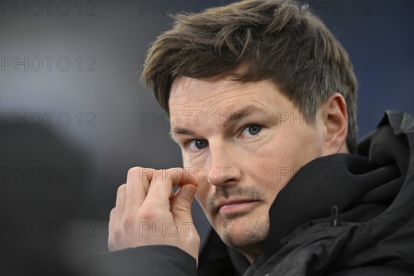 Coach coach Merlin Polzin Hamburger SV HSV portrait thoughtful gesture PreZero Arena, Sinsheim, Baden-Württemberg, Germany