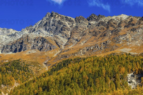 The peaks of the Les Diablons mountains in autumn colors, Val d'Anniviers, Valais Alps, Canton of Valais, Switzerland