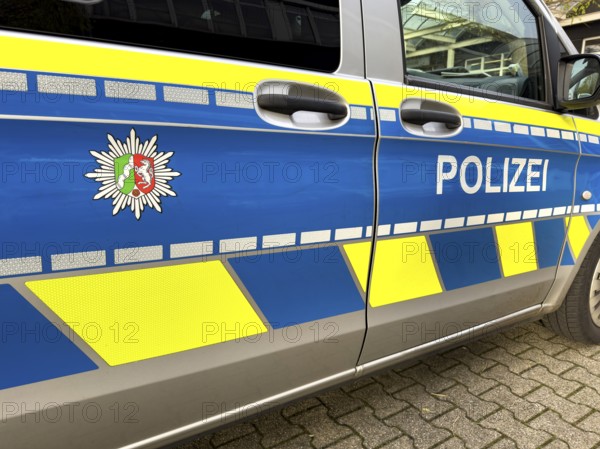 Police and state coat of arms Police coat of arms of North Rhine-Westphalia North Rhine-Westphalia on police car police car emergency vehicle patrol car, North Rhine-Westphalia, Germany