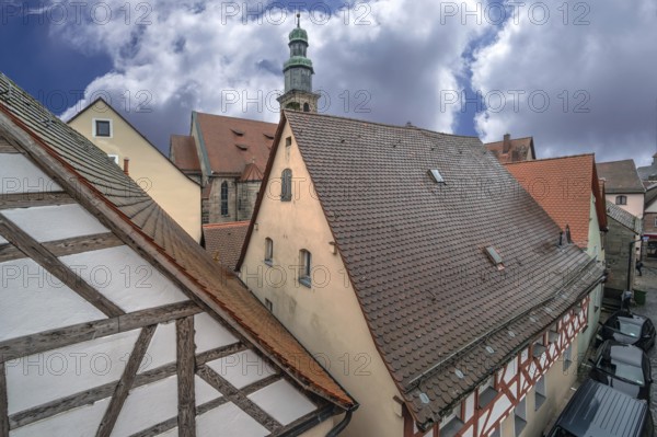 View of St. John's Church and old town roofs, Höllgasse, Lauf an der Pegnitz, Mittelfranmken, Bavaria, Germany