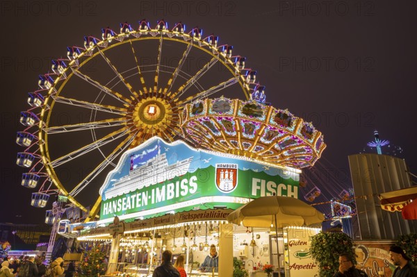 The cathedral at night, fair, fair, St. Pauli, Hamburg, Germany