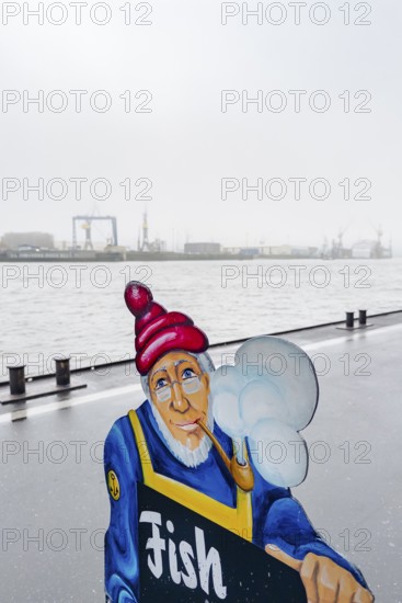Selling fish at Landungsbrücken, St. Pauli, Hamburg, Germany