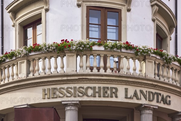 Wilhelmsbau, state parliament, balcony, flower boxes, state parliament sign, former military hospital, city palace, diffuse light, slightly sunny, Schlossplatz, Wiesbaden, state capital, district-free city, Hesse, Germany