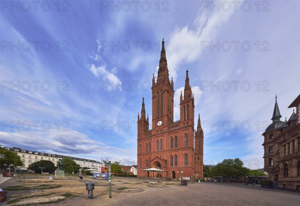 Evangelische Marktkirchengemeinde Wiesbaden, market church, neo-Gothic style, architect Carl Boos, construction site redesign, blue sky, cumulus clouds, Schlossplatz square, Wiesbaden, state capital, district-free city, Hesse, Germany