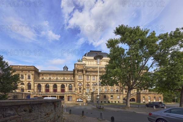 Hessian State Theatre, building, neo-baroque style, architects Ferdinand Fellner the Younger and Hermann Helmer, ballet, theatre, trees, lantern, sandstone wall, blue sky, cumulus clouds, Christian-Zais-Straße, Wiesbaden, state capital, district-free city, Hesse, Germany
