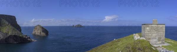 Observation post from World War II, Portacloy loop cliff walk, Muingnabo, County Mayo, Ireland
