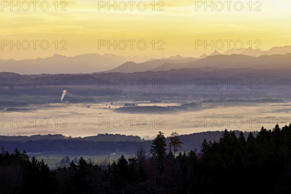 View from Horben of the Reuss Valley covered in fog, behind it the Glarus Alps in the light of the rising sun, Beinwil-Freiamt, Canton, Aargau, Switzerland