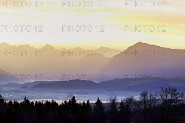 View from Horben of the midlands lying in fog, behind it the Alps with the Rigi, Beinwil-Freiamt, Canton, Aargau, Switzerland