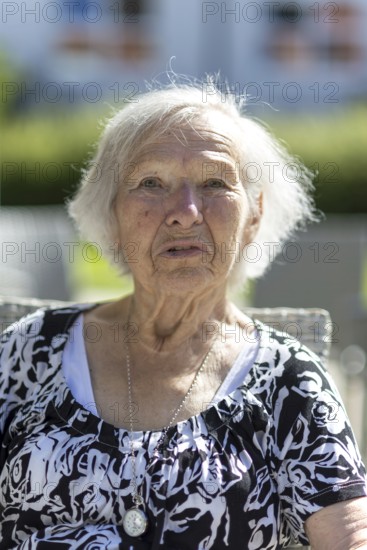 86-year-old woman, retirement home, Jettingen, Baden-Württemberg, Germany
