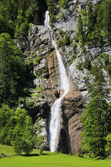 Sulzbachfall, Klöntal, Kantom Glarus, Switzerland