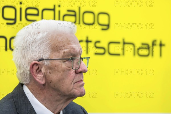 Annual event on the BW Automotive Industry Strategy Dialogue (SDA) in Stuttgart. Winfried Kretschmann, (Greens, Minister-President BW) . Automotive industry conference. Stuttgart, Baden-Württemberg, Germany