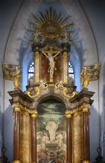 Interior view, choir, altar, main evangelical church of St. Michaelis, Michel for short, Free and Hanseatic City of Hamburg, Germany
