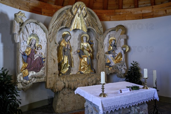 Altar of the chapel Maria Heimsuchung am Zugspitzplatt, Grainau municipality, Garmisch-Partenkirchen district, Bavaria, Germany