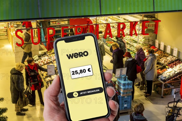 Symbolic image, photo montage, about the European WERO payment service, currently you can only send or receive money directly to another person, P2P, person-to-person, use in stationary retail, supermarkets, shops, etc., to be introduced from 2026