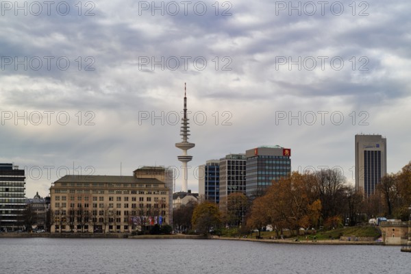 Inner Alster, Heinrich-Hertz-Fernsehturm, Fernmeldeturm, Jungfernstieg, Free and Hanseatic City of Hamburg, Germany