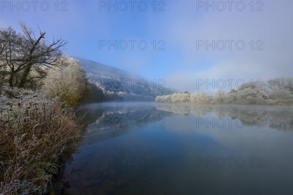 Wintery river with foggy atmosphere and peaceful landscape, hoarfrost, winter, Boxtal, Main-Tauber-Kreis, Baden-Württemberg, and Stadtprozelten, Dorfprozelten, Main, Spessart, Bavaria, Germany