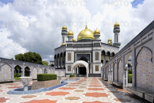 Jame' Asr Hassanil Bolkiah Mosque, Bandar Seri Begawan, Brunei