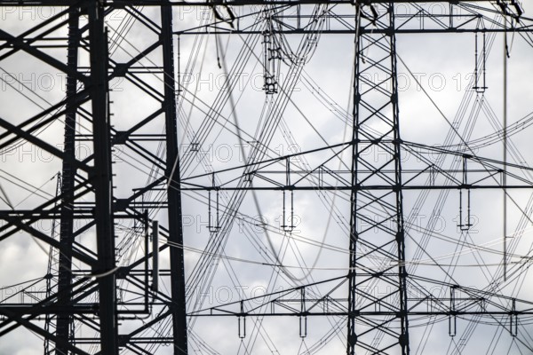 380-kV high-voltage overhead line, new building, along the A57 motorway, near Meerbusch, high-voltage masts, North Rhine-Westphalia, Germany