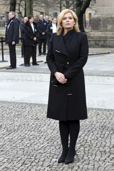 Julia Klöckner, President of the German Bundestag - Memorial Day Wreath laying for victims of war and tyranny, Neue Wache, Berlin, 16.11.25
