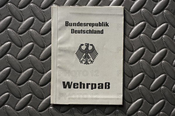 Official military passport, ID card for military service soldiers, military passport of the Federal Republic of Germany from 1976, period of the Cold War, Germany