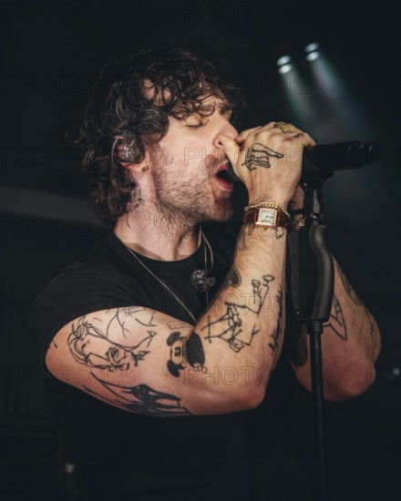 Tom Grennan live on Grennan '25 tour at Bi Nuu in Berlin on 13.11.2025