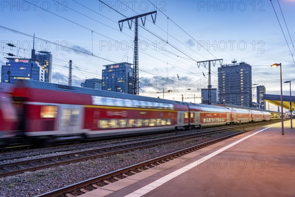 Regional express at Essen main station, on the platform, North Rhine-Westphalia, Germany