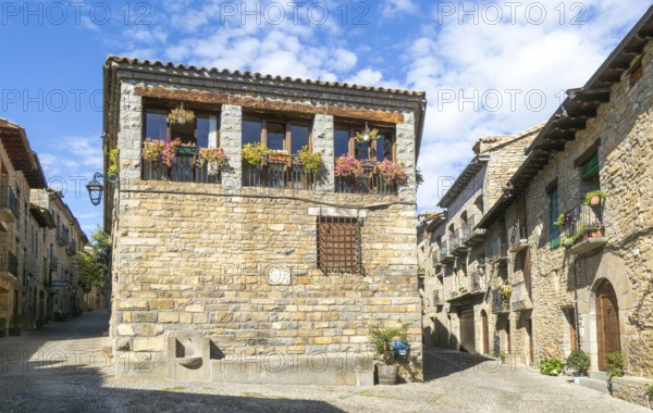 Historic buildings medieval village of Ainsa, Aínsa-Sobrarbe, Huesca province, Aragon, Spain - Plaza a San Salvador