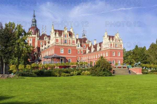 New Muskau Castle, Muskauer Park, UNESCO World Heritage Site, Bad Muskau, Upper Lusatia, Saxony, Germany