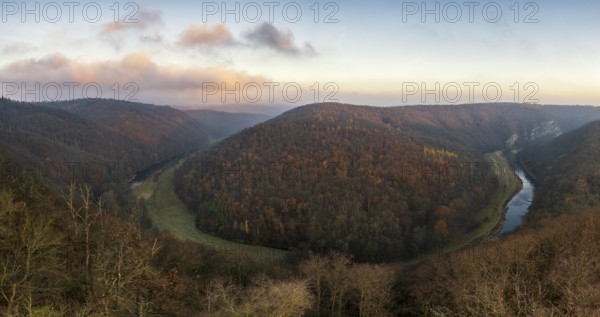 Sunrise, morning mood, autumn landscape, river loop, river Thaya, Thaya Valley National Park, Lower Austria, Austria