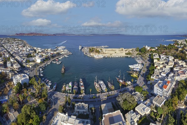 Aerial view, Mandraki harbor, seaport, ship, ships, back fortress, castle, Neratzia, also Nerantzis, Kos town, island of Kos, Dodecanese islands, Greece